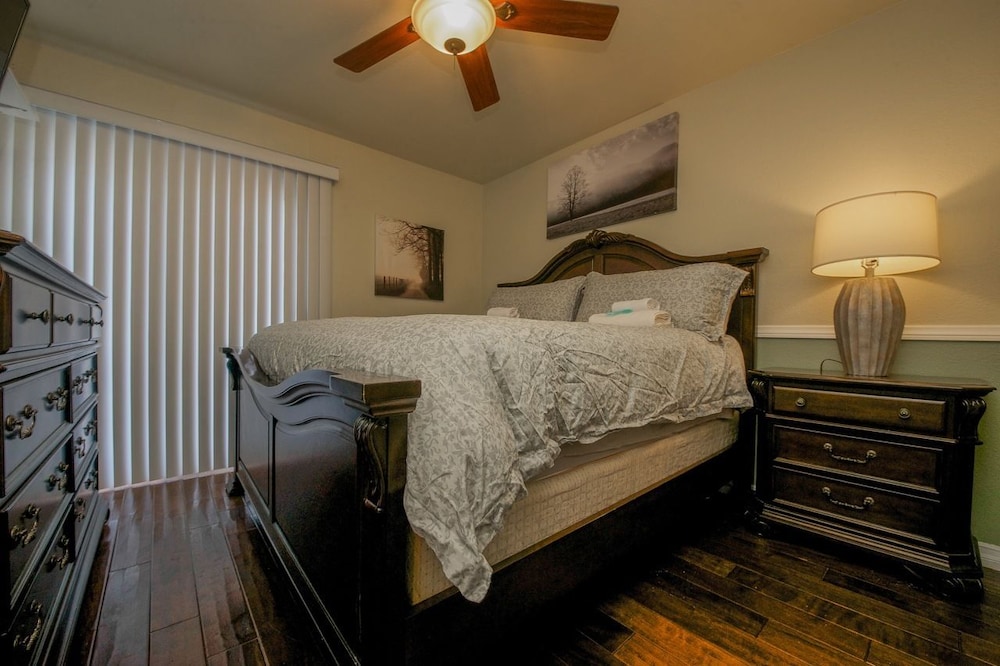 4br 9m to Vegas Strip with Spa - photo 28
