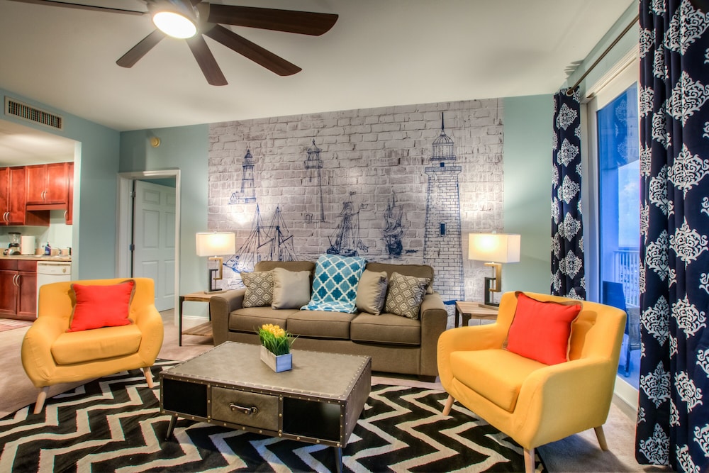 Laketown Wharf Resort by Aneliya's Rentals - photo 659