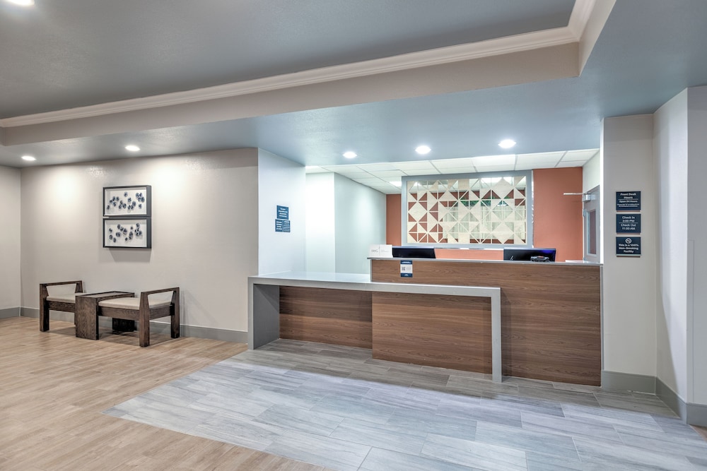 Candlewood Suites Houston by IHG - photo 4