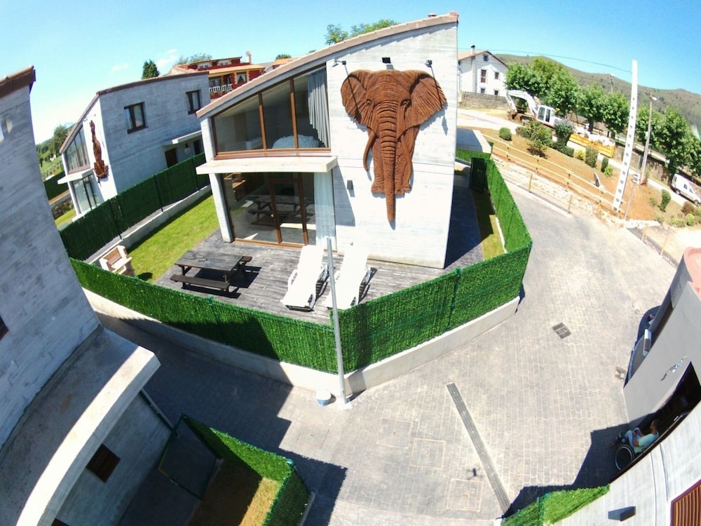 Cabanas La Senda De Los Elefantes 9193811 — Penagos