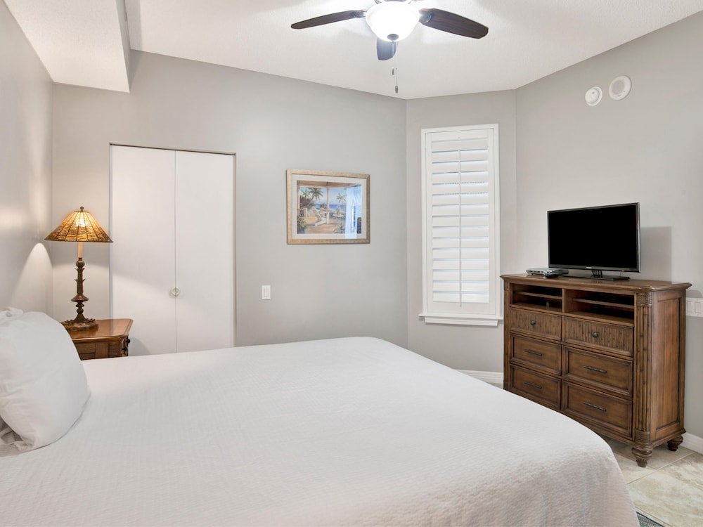 Beach Colony Resort West by Southern Vacation Rentals - photo 6