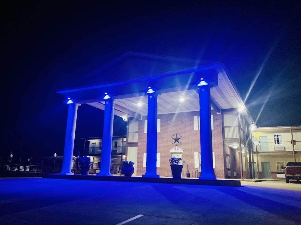 Weston Inn & Suites - photo 39