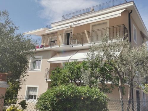 Casa Camilla — 4-Star Luxury Hotel in Bordighera, Italy
