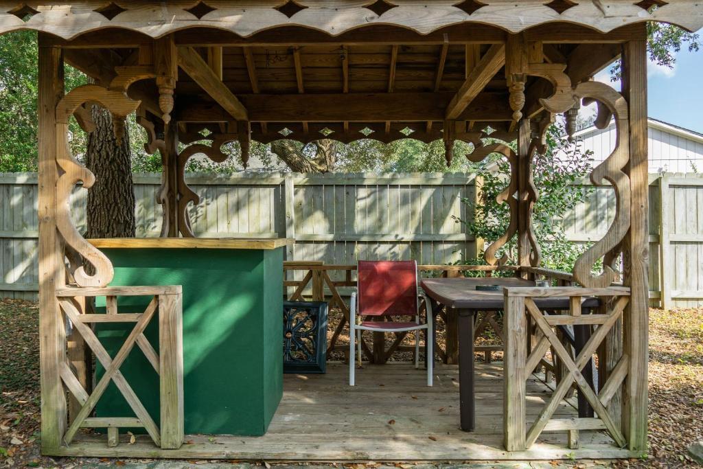 Windy Pointe by Oak Island Accommodations - photo 17
