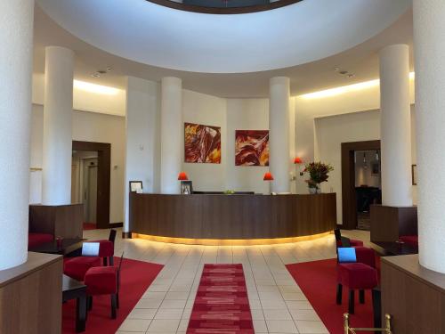 Hôtel Savoie Leman in Thonon-Les-Bains, France