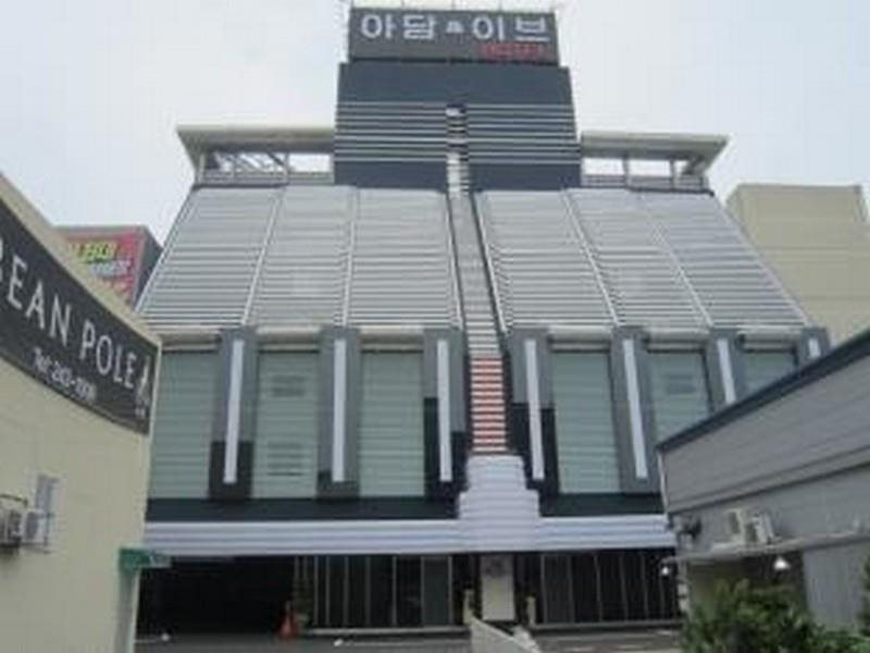 Adam & Eve Hotel in Mokpo, South Korea
