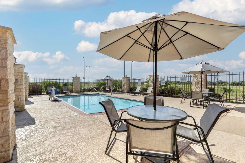 Best Western Plus Longhorn Inn & Suites - photo 4