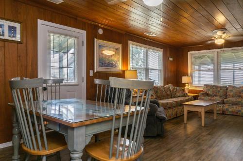 Jerseys Shore by Oak Island Accommodations - photo 23