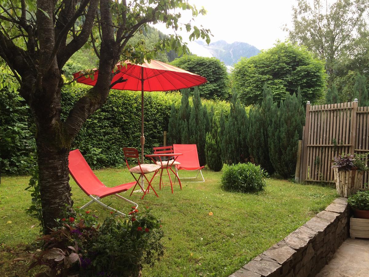 Chalet Des Petits Loups — 4-Star Luxury Hotel in Chamonix-Mont-Blanc, France