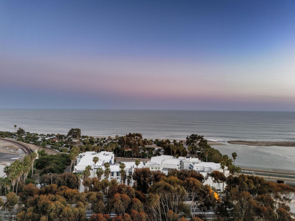 Hilton Garden Inn Dana Point Doheny Beach - photo 76