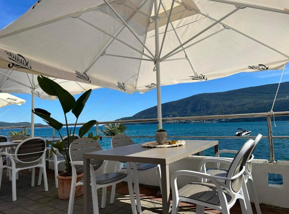 Stunning Beachfront Stay in Herceg Novi in Herceg-Novi, Montenegro