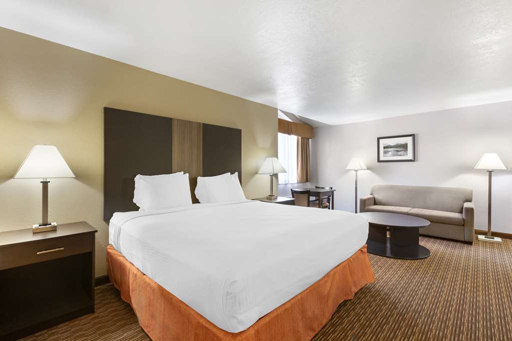 Best Western Sawmill Inn - photo 13