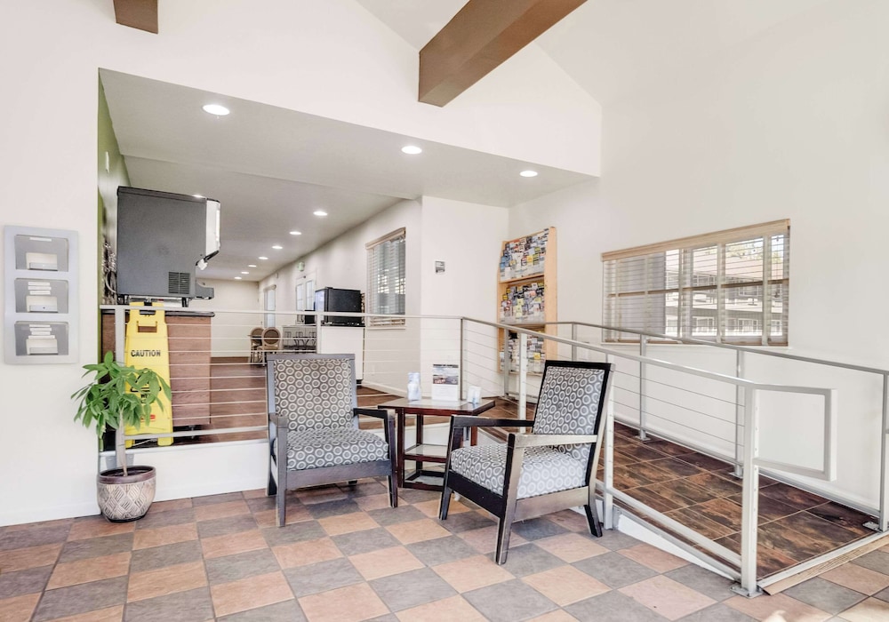 Quality Inn South Lake Tahoe - photo 4