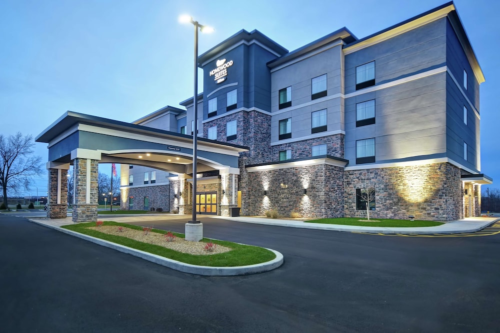 Homewood Suites by Hilton Orange New Haven - photo 44