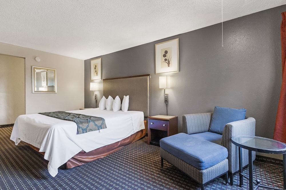 Heritage Inn Express Hayward - photo 13