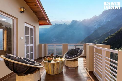 StayVista at Bird's Crest Valley Villa — 4-Star Luxury Hotel in Ramgarh, India