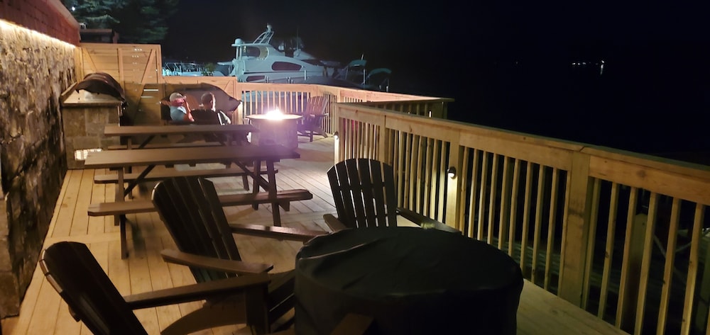 The Lake Motel - photo 44
