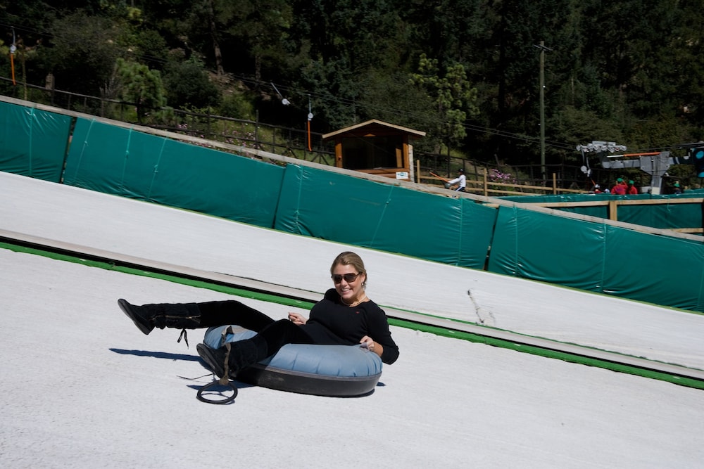 Snow tubing