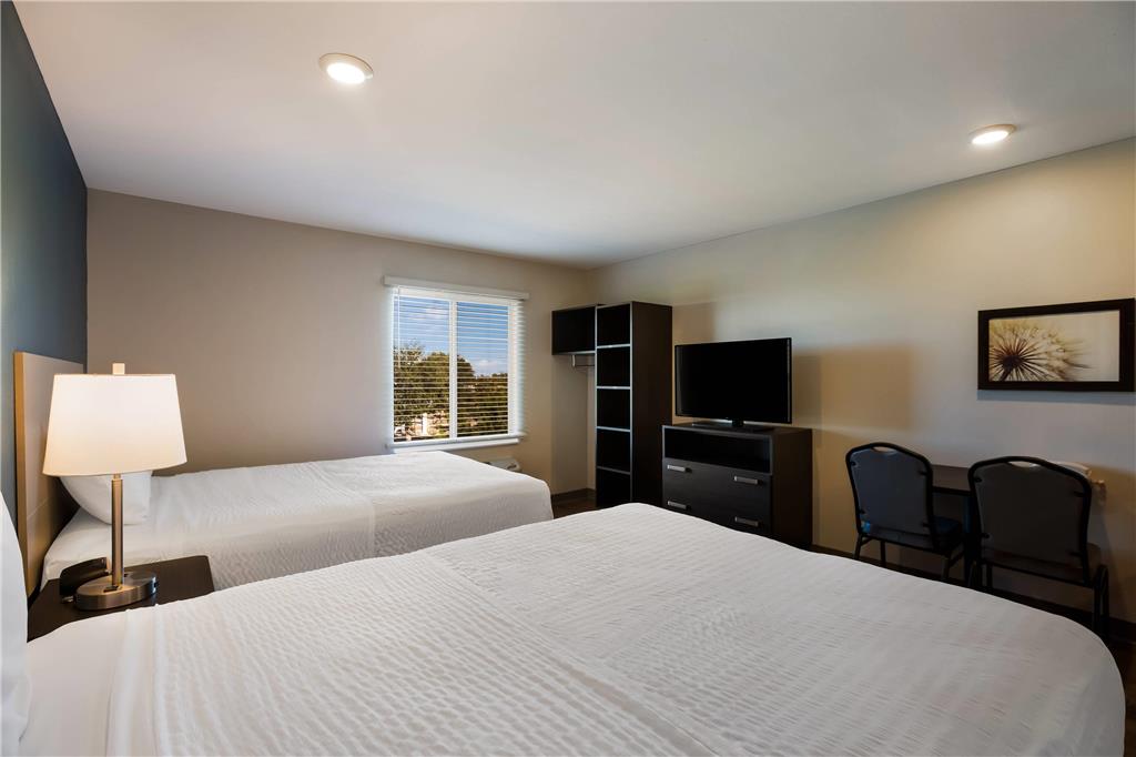 WoodSpring Suites Orlando West Clermont - photo 21