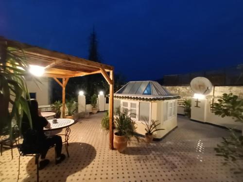 Charmant Appartement Avec Terrasse Privee a Fes Medina — 4-Star Luxury Hotel in Fes, Morocco