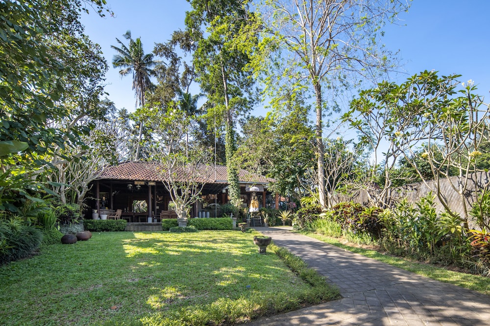Ubud Raya Villa — Bali — photo 5