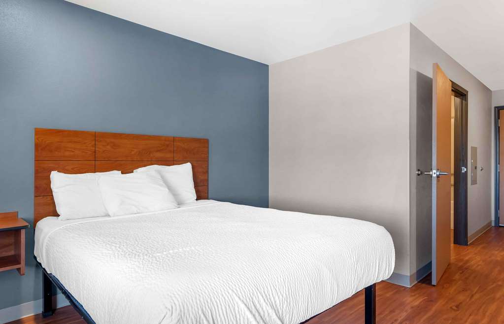 Extended Stay America Select Suites Colorado Springs - photo 10