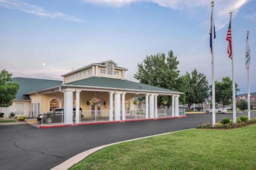 Diamond The Suites at Fall Creek ST in Branson, United States