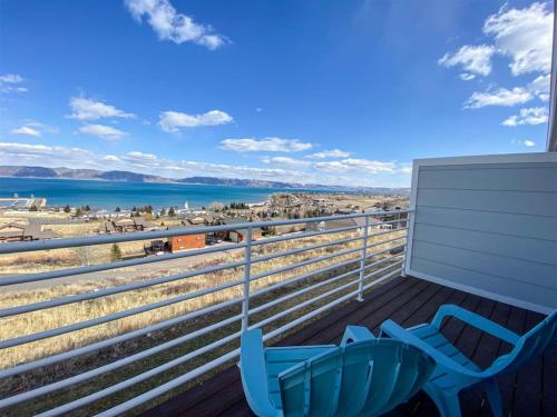 Lake View Condo 942 4 — 4-Star Luxury Hotel in Garden City, United States