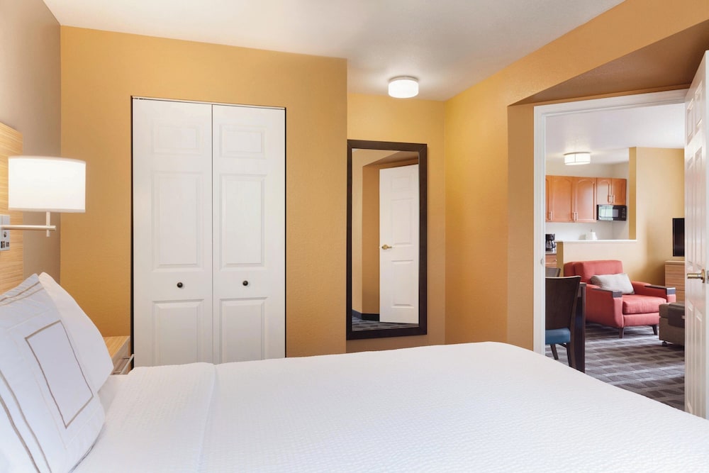 TownePlace Suites by Marriott Boulder Broomfield Interlocken - photo 9