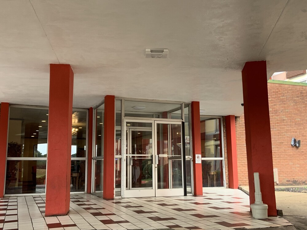 Real Value Inn - photo 21