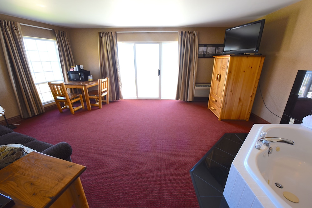 Bridge Vista Beach Hotel & Convention Center - photo 18