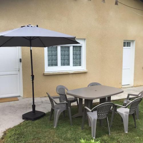 Logement Avec Parking Max 7 Personnes — Eauze