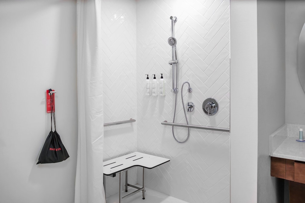 TownePlace Suites by Marriott Tampa Clearwater - photo 7