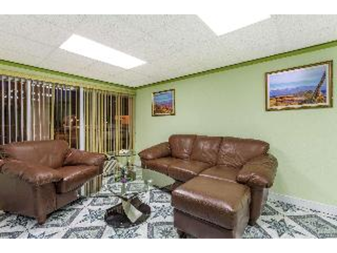 Super 8 by Wyndham Ashland Richmond - photo 19