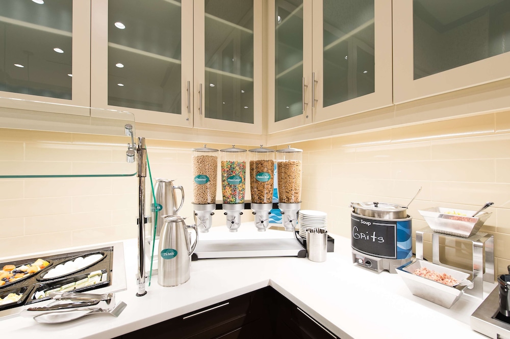 Homewood Suites by Hilton Concord Charlotte - photo 57
