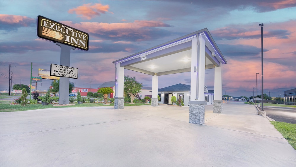 Executive Inn of Hondo - featured photo