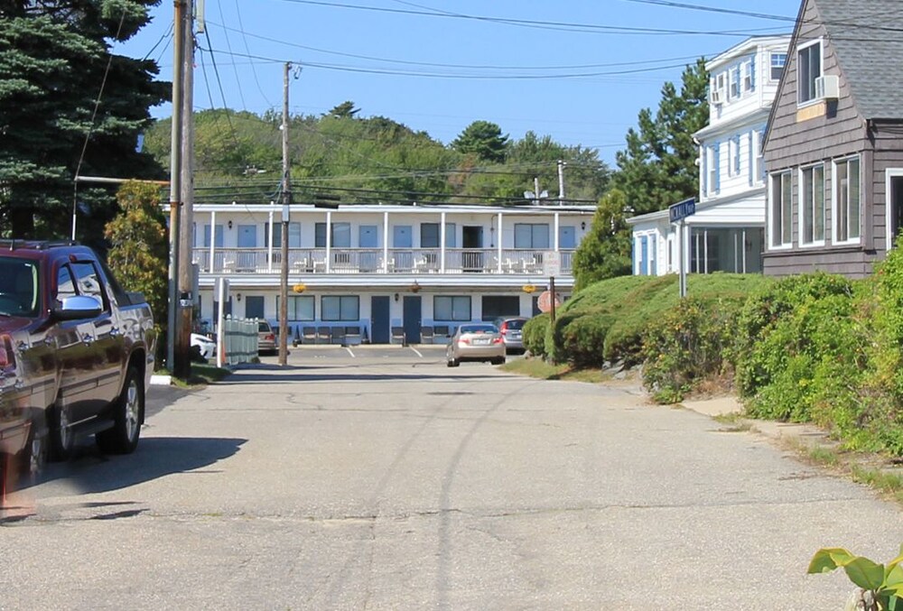 Seagrass Inn - photo 28