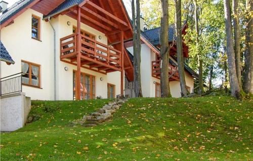 3 Bedroom Lovely Home In Karpacz — 4-Star Luxury Hotel in Karpacz, Poland
