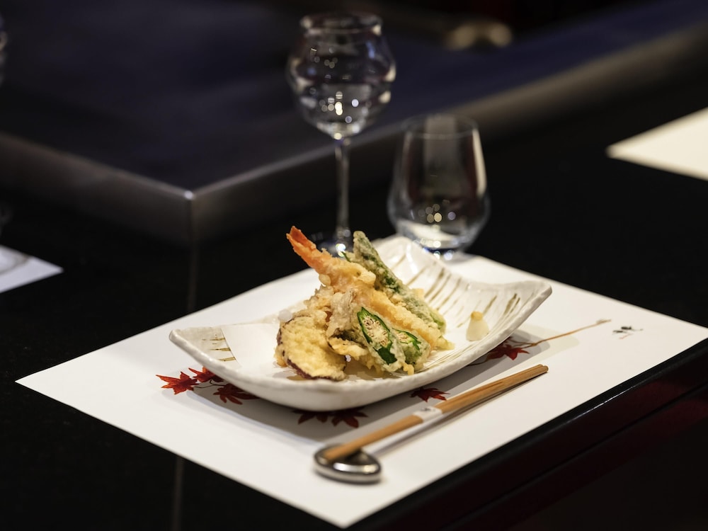 מזון ומשקאות