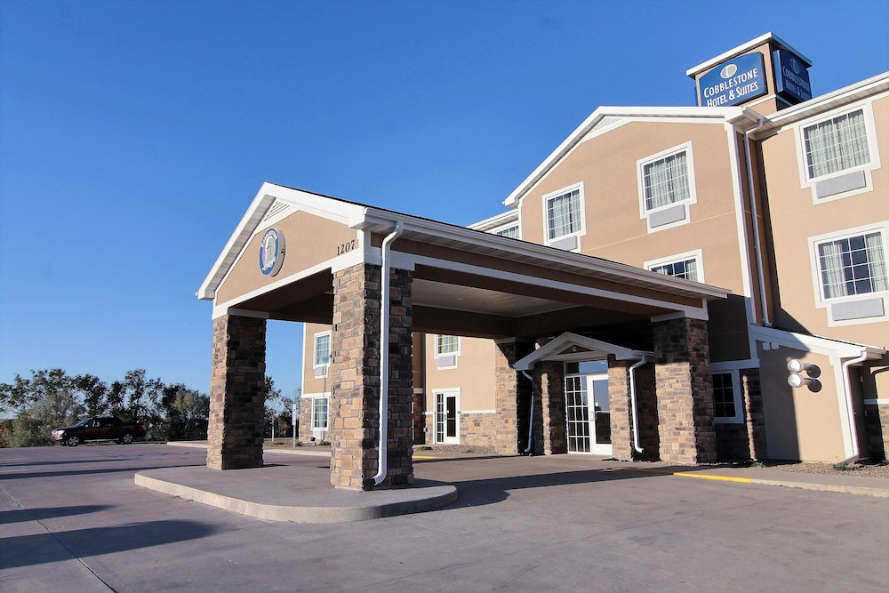 Cobblestone Hotel & Suites Beulah - photo 40
