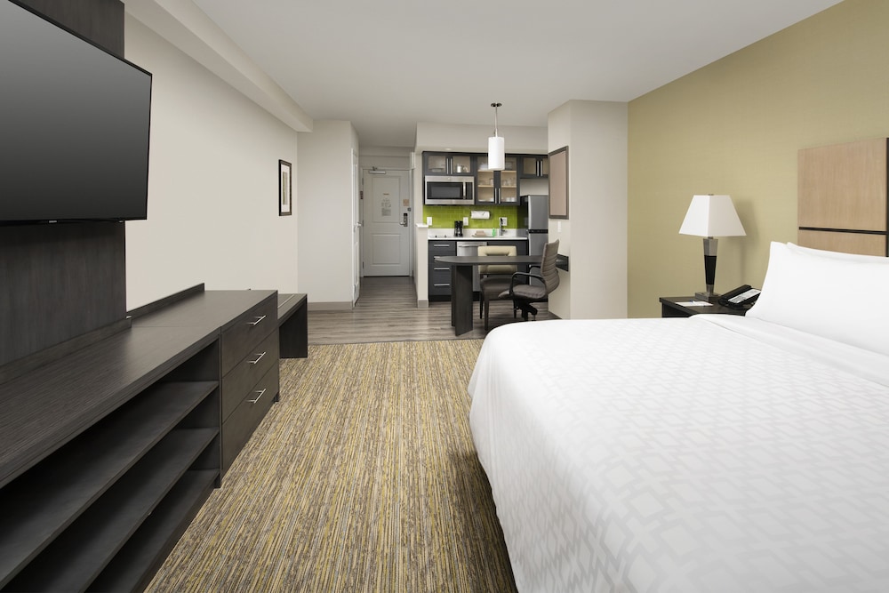 Candlewood Suites Alexandria West by IHG - photo 7