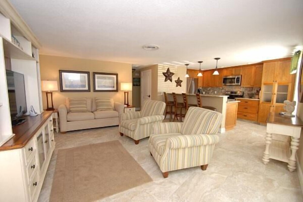 Castnetter Beach Resort 2 - photo 10