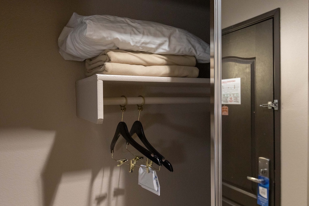 The Azure Hotel - photo 21