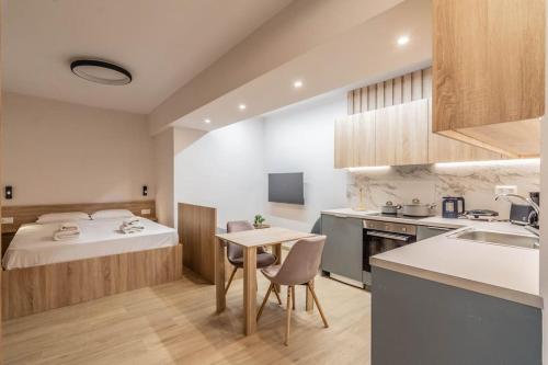 Quiet Studio with Free Parking — 4-Star Luxury Hotel in Athens, Greece