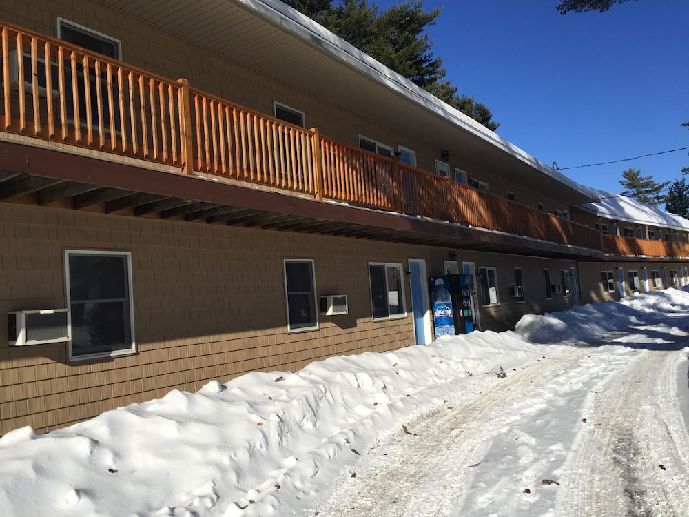 Milford Motel On the River - photo 24