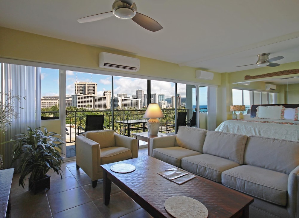 Waikiki Shore By Outrigger - photo 50