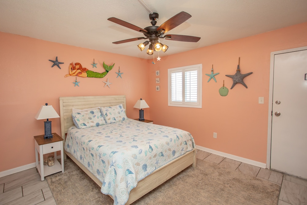0712 Waters Edge Resort 3 Bedroom Condo by RedAwning - photo 7
