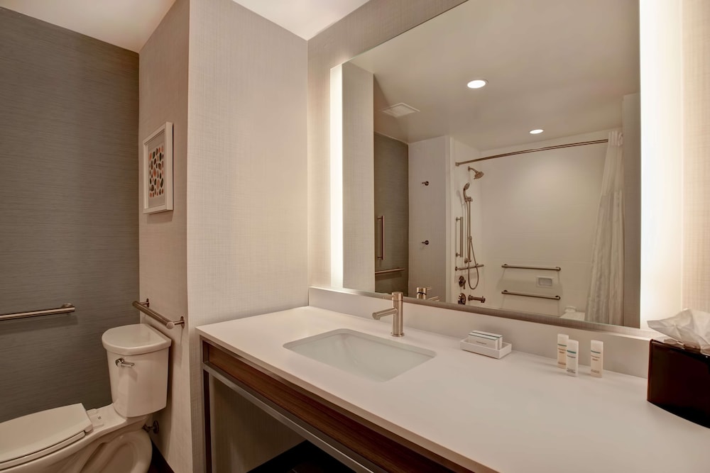 Hilton Garden Inn Summerville - photo 26