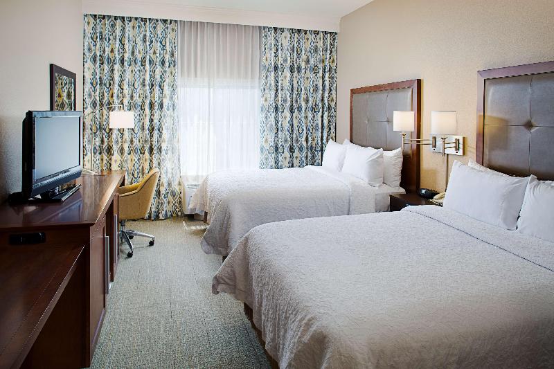 Hampton Inn & Suites Palmdale - photo 105