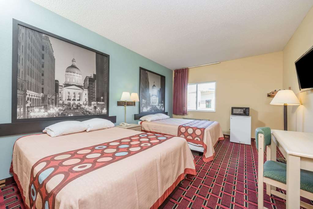 Super 8 by Wyndham Martinsville - photo 9